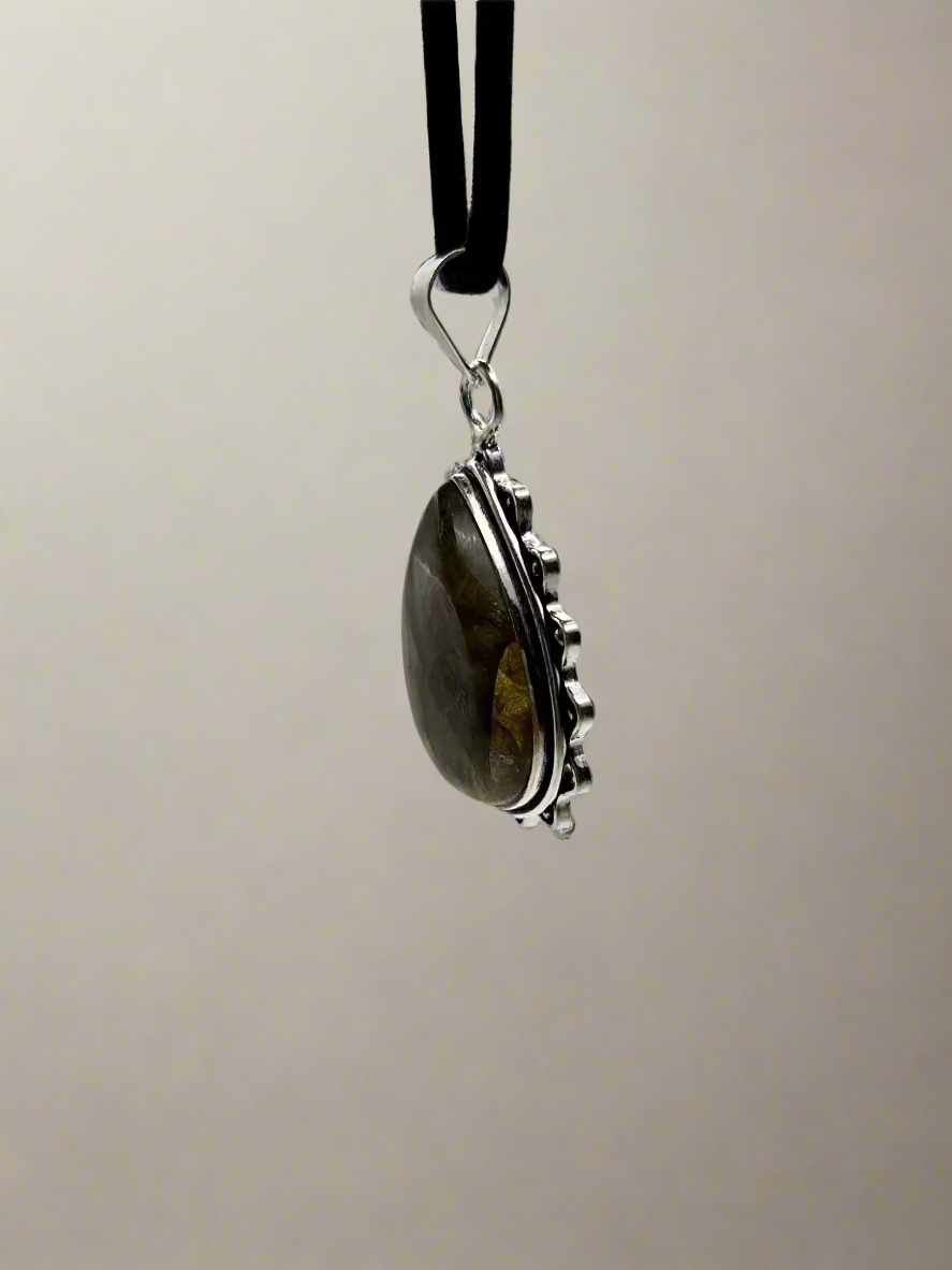 Teardrop Labradorite Pendant on Suede